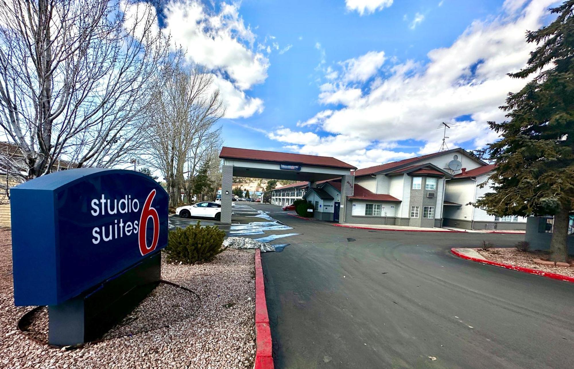 Studio 6 Flagstaff Az Hotel Exterior photo